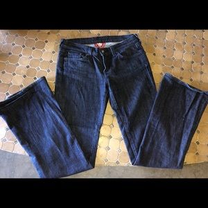 Lucky Brand Long Inseam Wide Leg jeans. Size 6/28